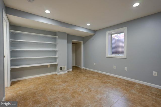 4 ROSANNE LN, Rockville, MD 20851