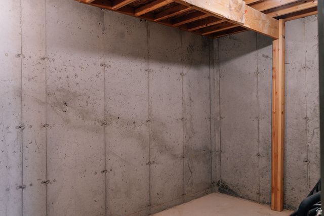 3066 S KINGS COURT LN, Washington, UT 84780