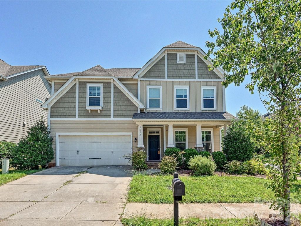2019 Silverwood Drive 809, Waxhaw, NC 28173