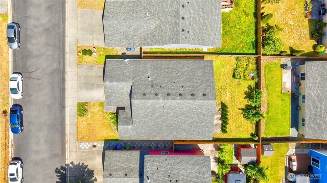 1379 NE Big Berry Loop, Oak Harbor, WA 98277