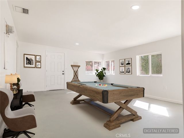 177 Myrtlewood Drive, Calimesa, CA 92320