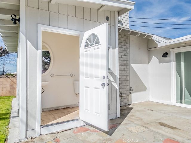 177 Myrtlewood Drive, Calimesa, CA 92320