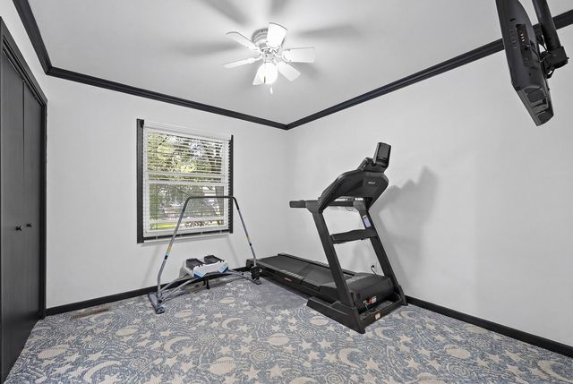 313 Bedford Road, Bolingbrook, IL 60440