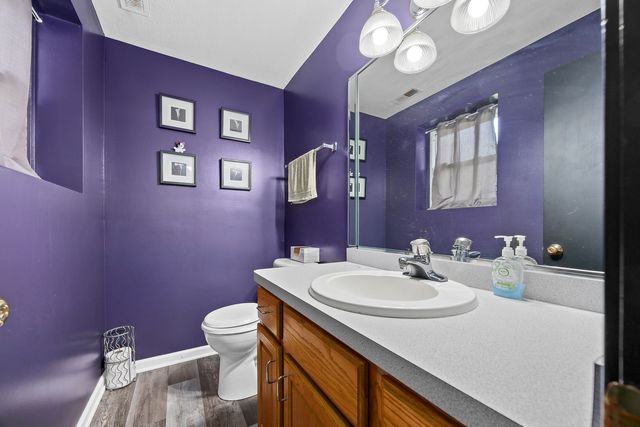 313 Bedford Road, Bolingbrook, IL 60440