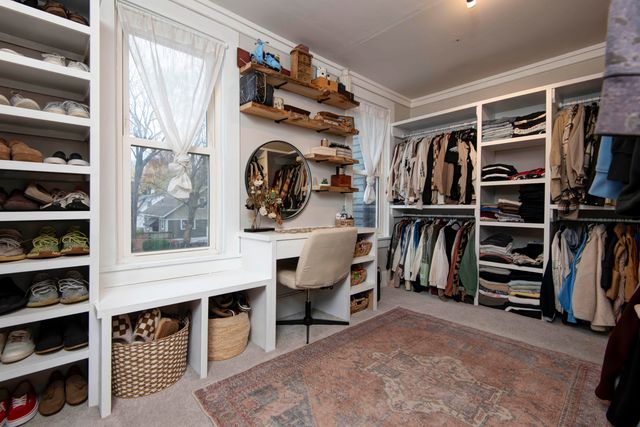 1435 E Walnut Street, Springfield, MO 65802