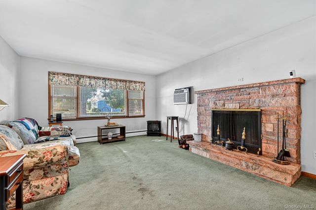 145 S Main Street, Florida, NY 10921