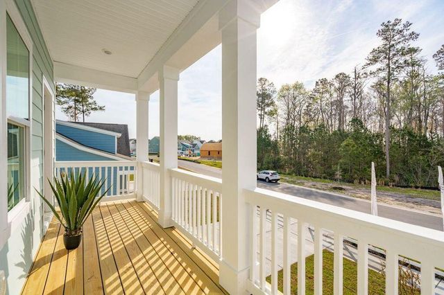 1053 Tributary Boulevard, Hollywood, SC 29449