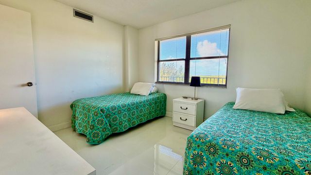 4200 N Hwy A1a 614, Fort Pierce, FL 34949