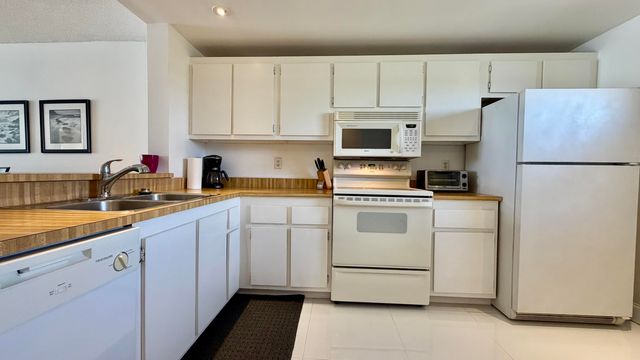 4200 N Hwy A1a 614, Fort Pierce, FL 34949