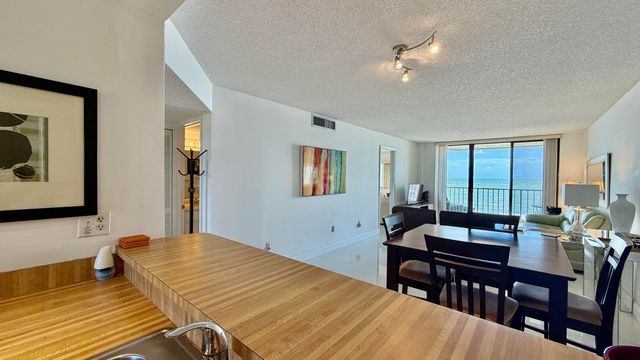 4200 N Hwy A1a 614, Fort Pierce, FL 34949