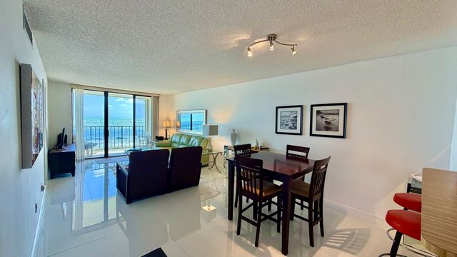 4200 N Hwy A1a 614, Fort Pierce, FL 34949