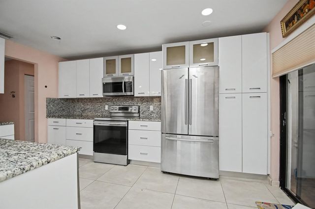 7986 Palacio Del Mar Drive, Boca Raton, FL 33433