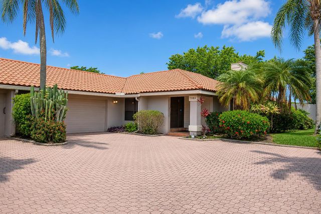 7986 Palacio Del Mar Drive, Boca Raton, FL 33433