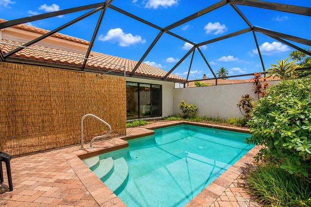 7986 Palacio Del Mar Drive, Boca Raton, FL 33433