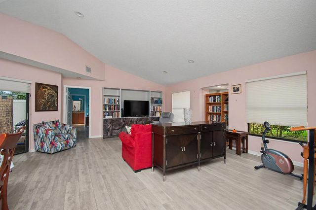 7986 Palacio Del Mar Drive, Boca Raton, FL 33433