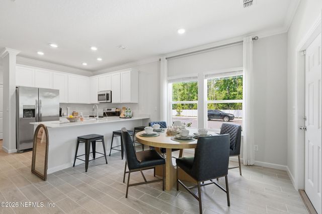 2252 WINDWARD CAY Lane, Middleburg, FL 32068