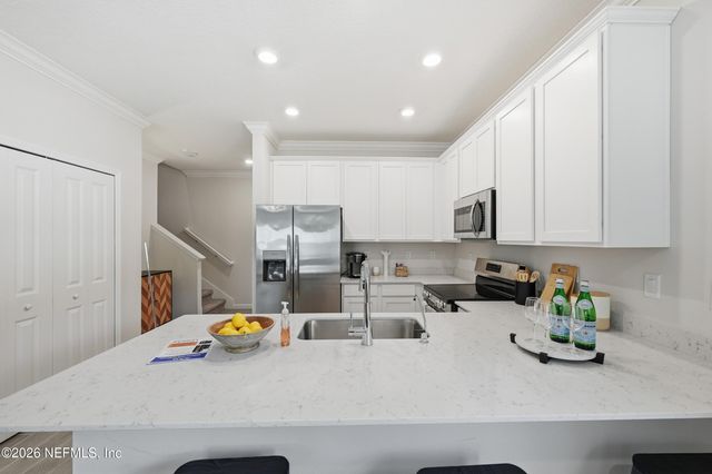 2252 WINDWARD CAY Lane, Middleburg, FL 32068