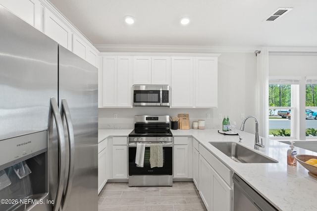 2252 WINDWARD CAY Lane, Middleburg, FL 32068