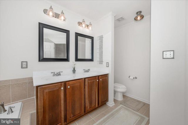 12436 N WELTY, Waynesboro, PA 17268