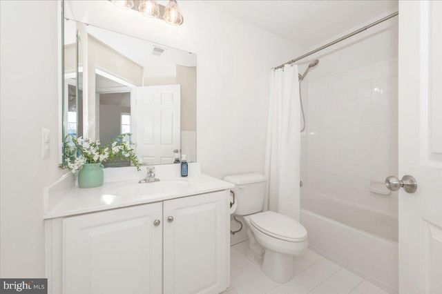 12436 N WELTY, Waynesboro, PA 17268