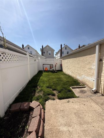 94-46 226th Street, Floral Park, NY 11001