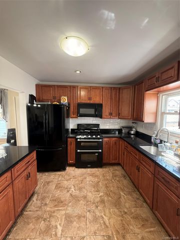 94-46 226th Street, Floral Park, NY 11001