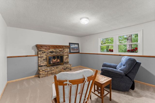 11397 274th Avenue NW, Zimmerman, MN 55398