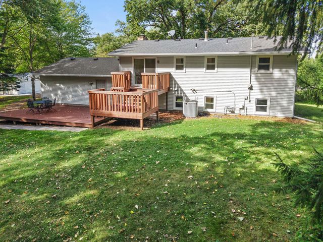 11397 274th Avenue NW, Zimmerman, MN 55398