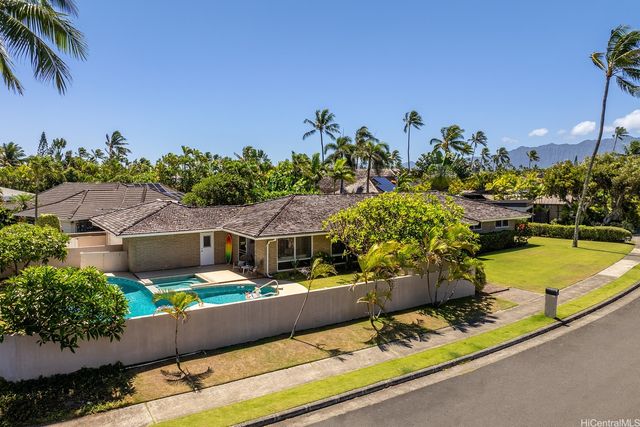 117 Kailuana Place, Kailua, HI 96734