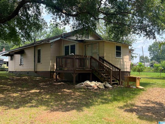2809 PARKLAWN AVENUE SW, Birmingham, AL 35211