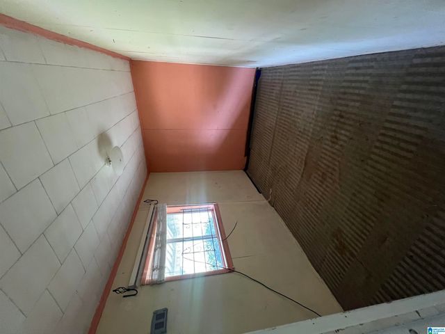2809 PARKLAWN AVENUE SW, Birmingham, AL 35211