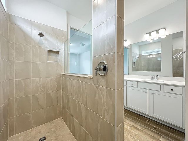 10005 PATTERSON WAY, Parrish, FL 34219