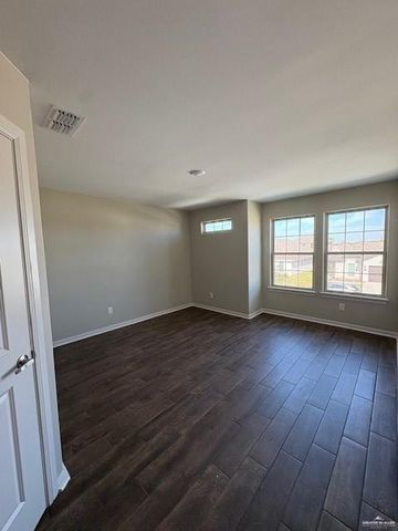 1404 E Sonador Drive S, Edinburg, TX 78542