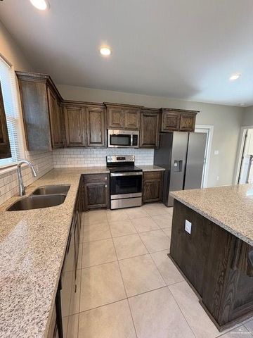 1404 E Sonador Drive S, Edinburg, TX 78542