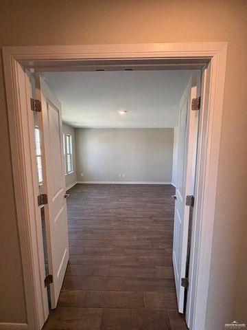 1404 E Sonador Drive S, Edinburg, TX 78542