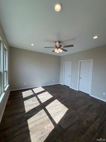 1404 E Sonador Drive S, Edinburg, TX 78542