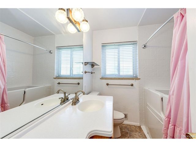 2193 S Xavier St, Denver, CO 80219
