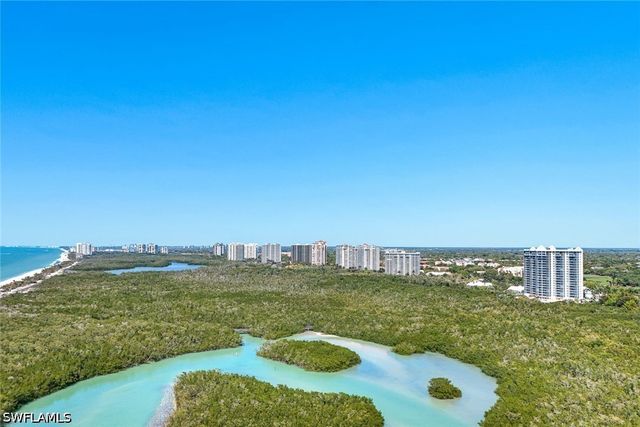 6101 Pelican Bay BLVD 305, Naples, FL 34108