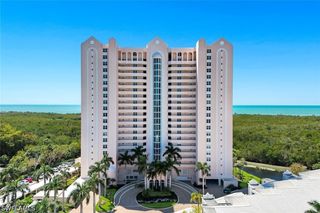 6101 Pelican Bay BLVD 305, Naples, FL 34108