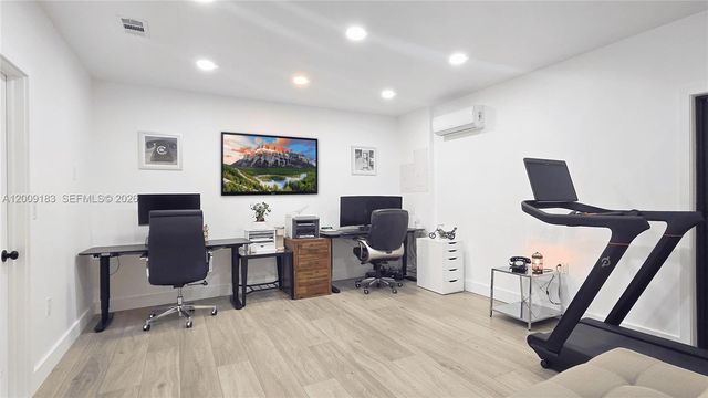 3796 SW 148th Ct, Miami, FL 33185