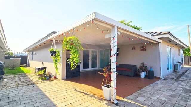 3796 SW 148th Ct, Miami, FL 33185