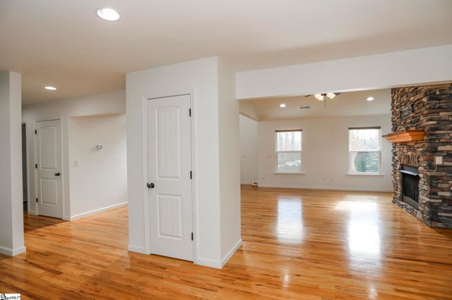 31 Goodwin Farms Court, Travelers Rest, SC 29690