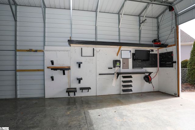 31 Goodwin Farms Court, Travelers Rest, SC 29690