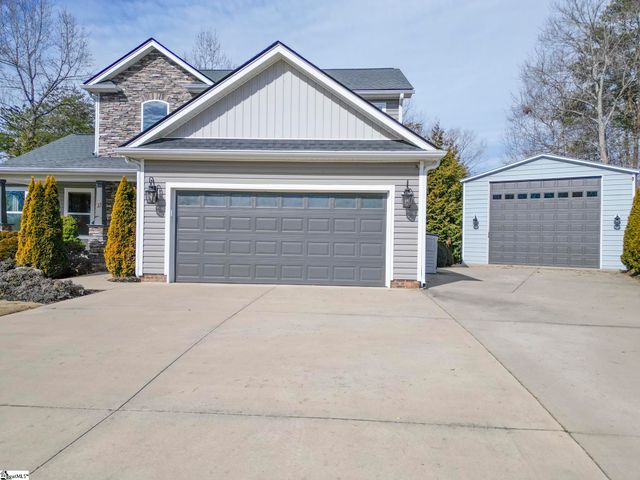 31 Goodwin Farms Court, Travelers Rest, SC 29690