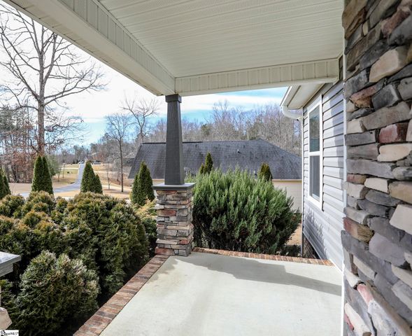 31 Goodwin Farms Court, Travelers Rest, SC 29690