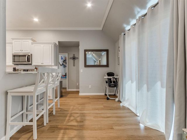 328 E Charlotte Terrace, Mustang, OK 73064