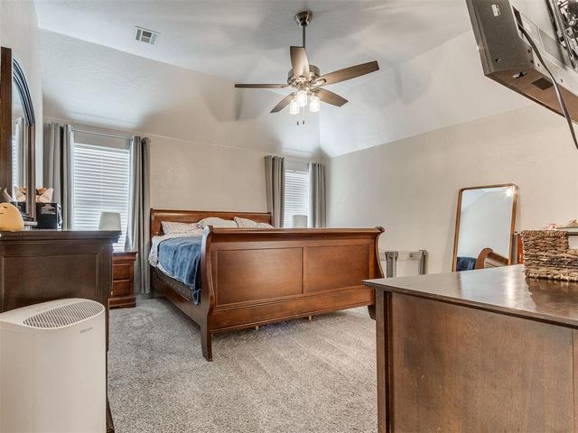 328 E Charlotte Terrace, Mustang, OK 73064