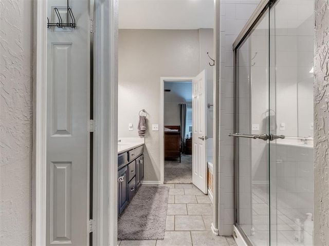 328 E Charlotte Terrace, Mustang, OK 73064