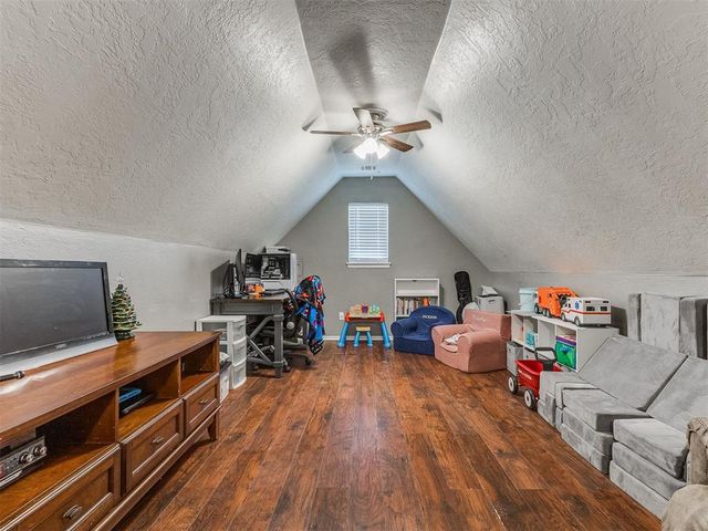 328 E Charlotte Terrace, Mustang, OK 73064