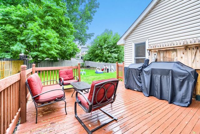 9182 Jergen Bay S, Cottage Grove, MN 55016